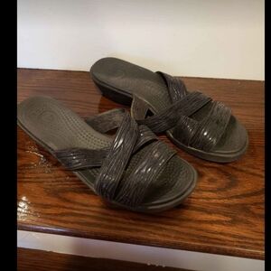 CROCS Black shimmery elastic straps slide on open toe sandal shoes- Size 8